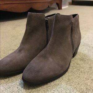 Mia Blaine suede booties